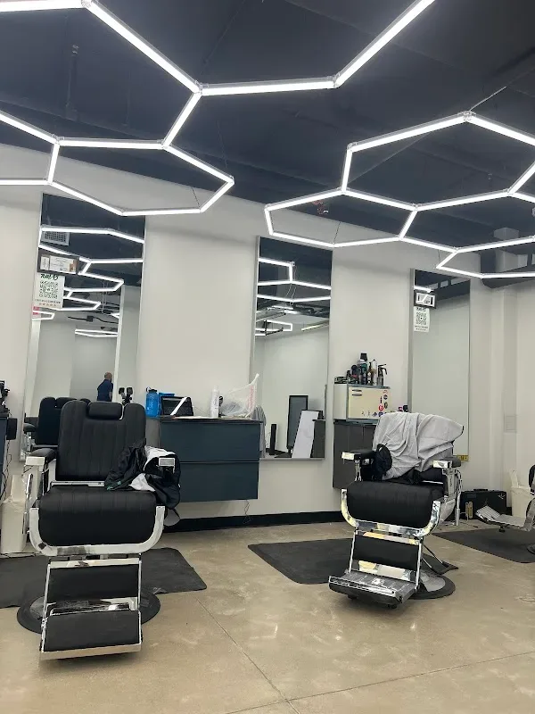Tomb45 Barbershop Channelside — Barber shop in Tampa